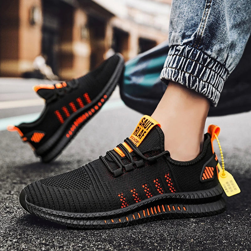 Lightweight Men's Running Shoes Outdoor Breathable Men Sports Shoes Anti-slip Male Sneakers Fashion Flexible Tennis Lace-up 2024