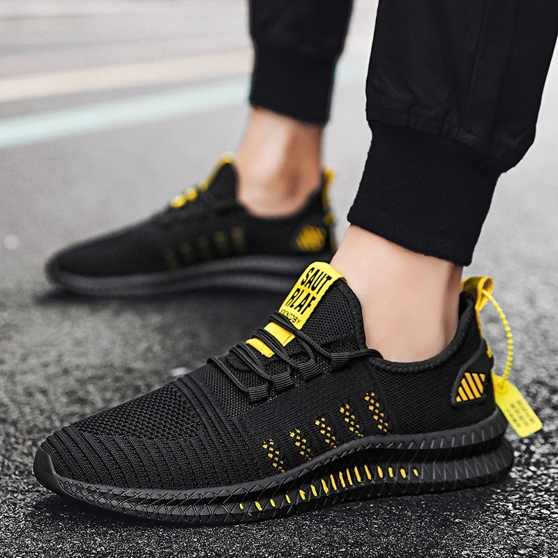 Lightweight Men's Running Shoes Outdoor Breathable Men Sports Shoes Anti-slip Male Sneakers Fashion Flexible Tennis Lace-up 2024